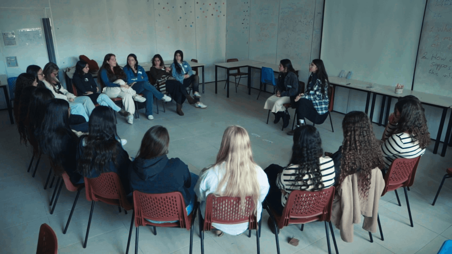 פנים מול פנים (1)